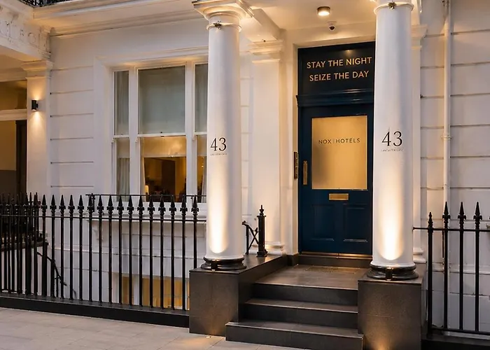 Aparthotel NOX Kensington Gardens London