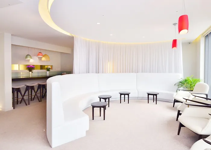 Axiom Park Hotel Londen